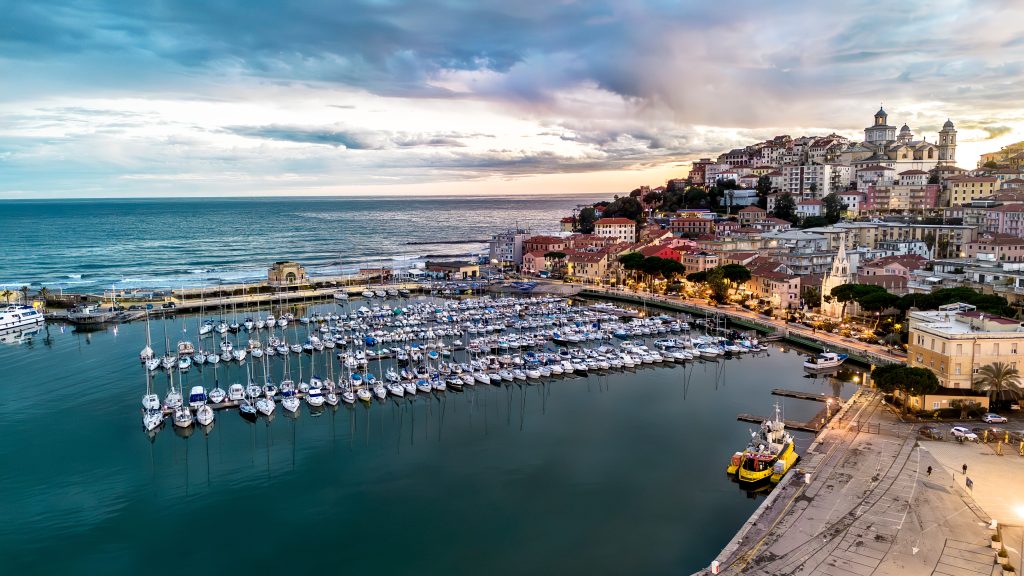 Struttura Ricettiva a Imperia Porto Maurizio &ndash; Pianomare